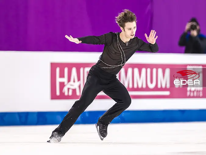 Ice Gallery Skates U.S.